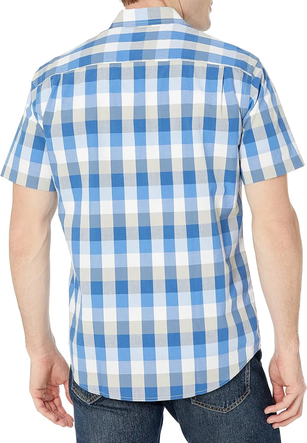 Amazon Essentials Men's Regular-Fit Short-Sleeve Poplin Shirt