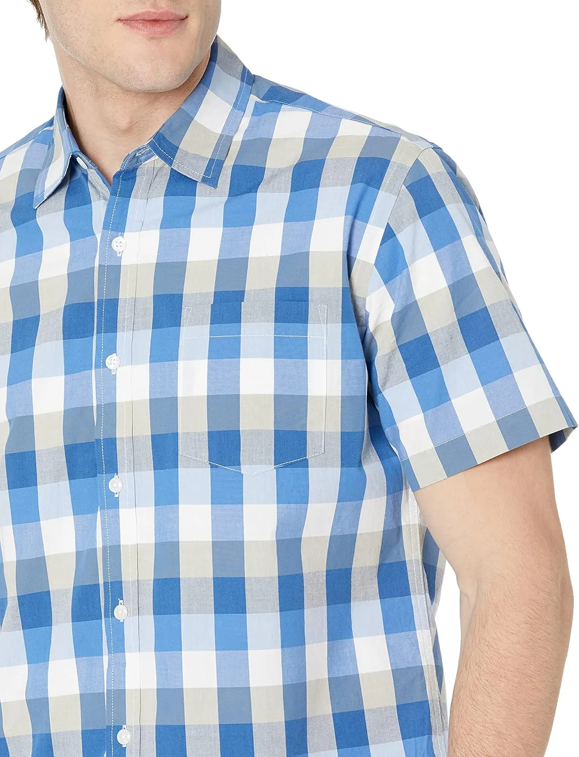 Amazon Essentials Men's Regular-Fit Short-Sleeve Poplin Shirt