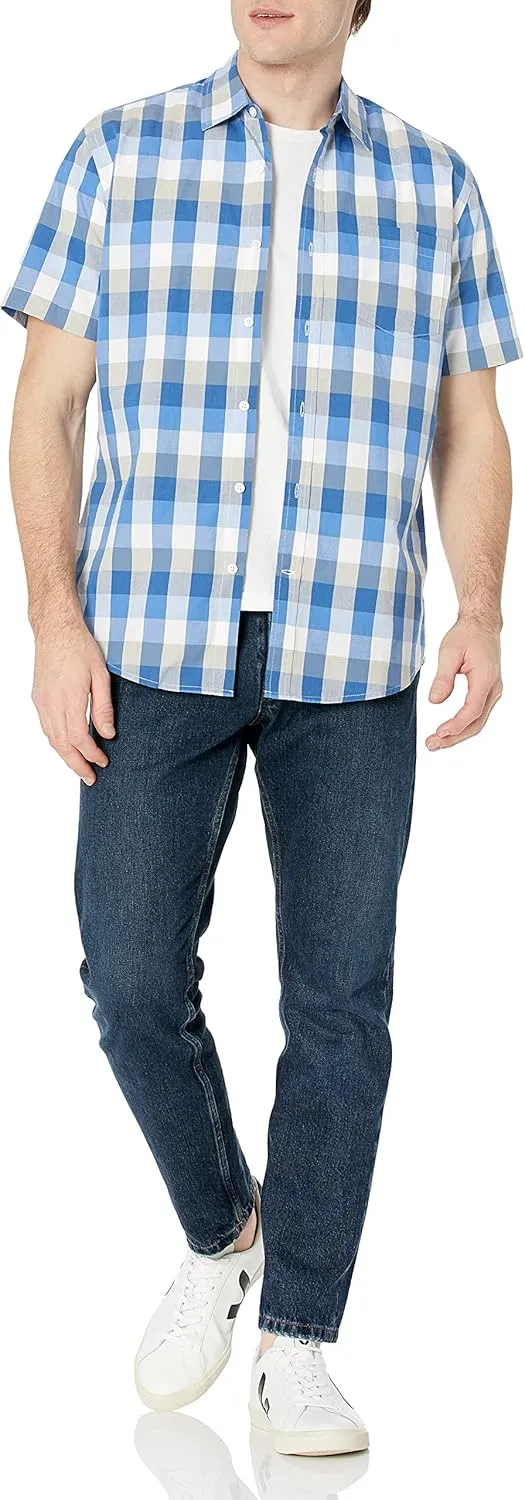 Amazon Essentials Men's Regular-Fit Short-Sleeve Poplin Shirt