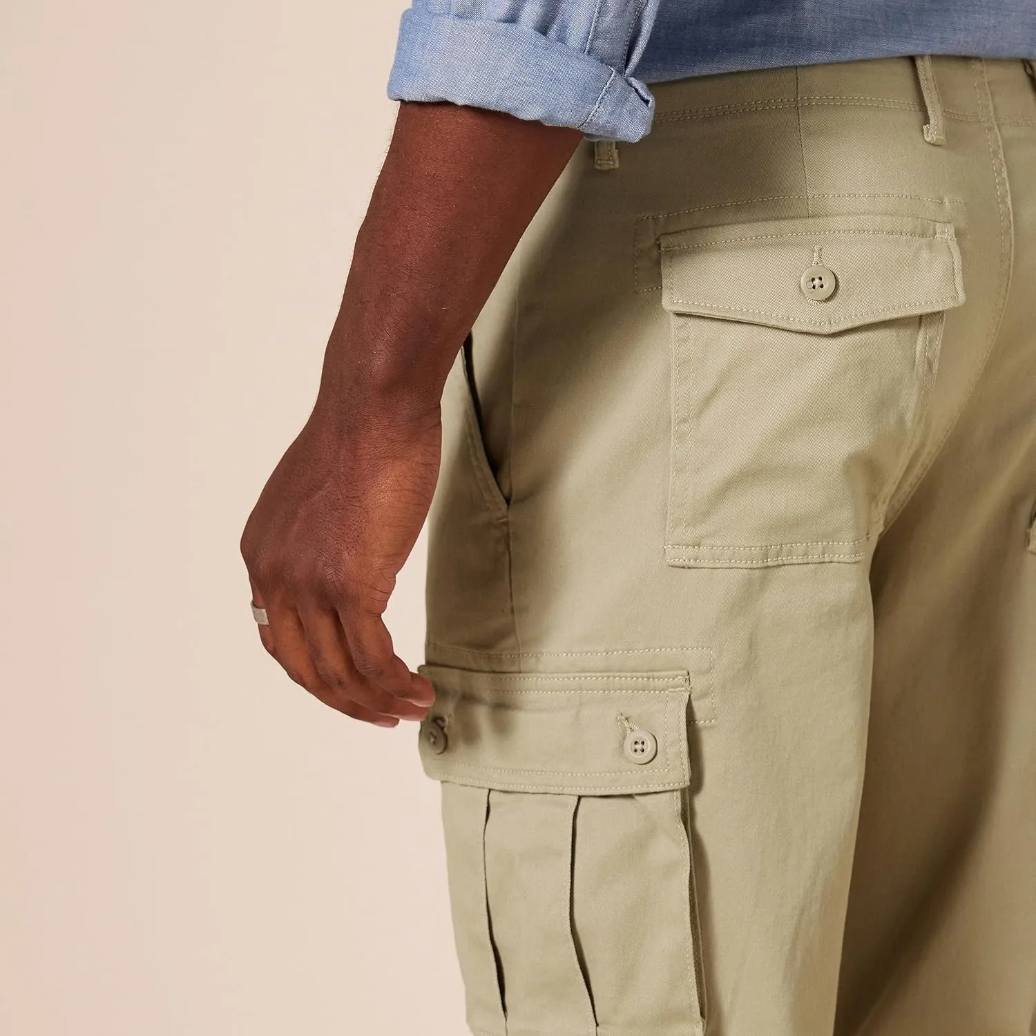 Amazon Essentials Men's Straight-Fit Stretch Cargo Pant (Available in Big & Tall)